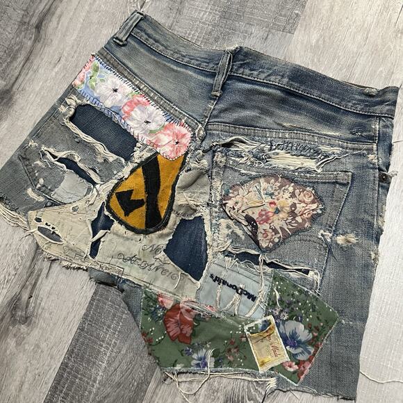 VTbiG Levis Patchwork Denim Shorts 1960s Big E Hippie Cut Off Jean Shorts 31 - Picture 4 of 9